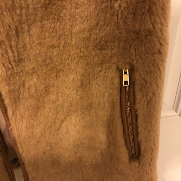 Sold - Picture 3 of 7